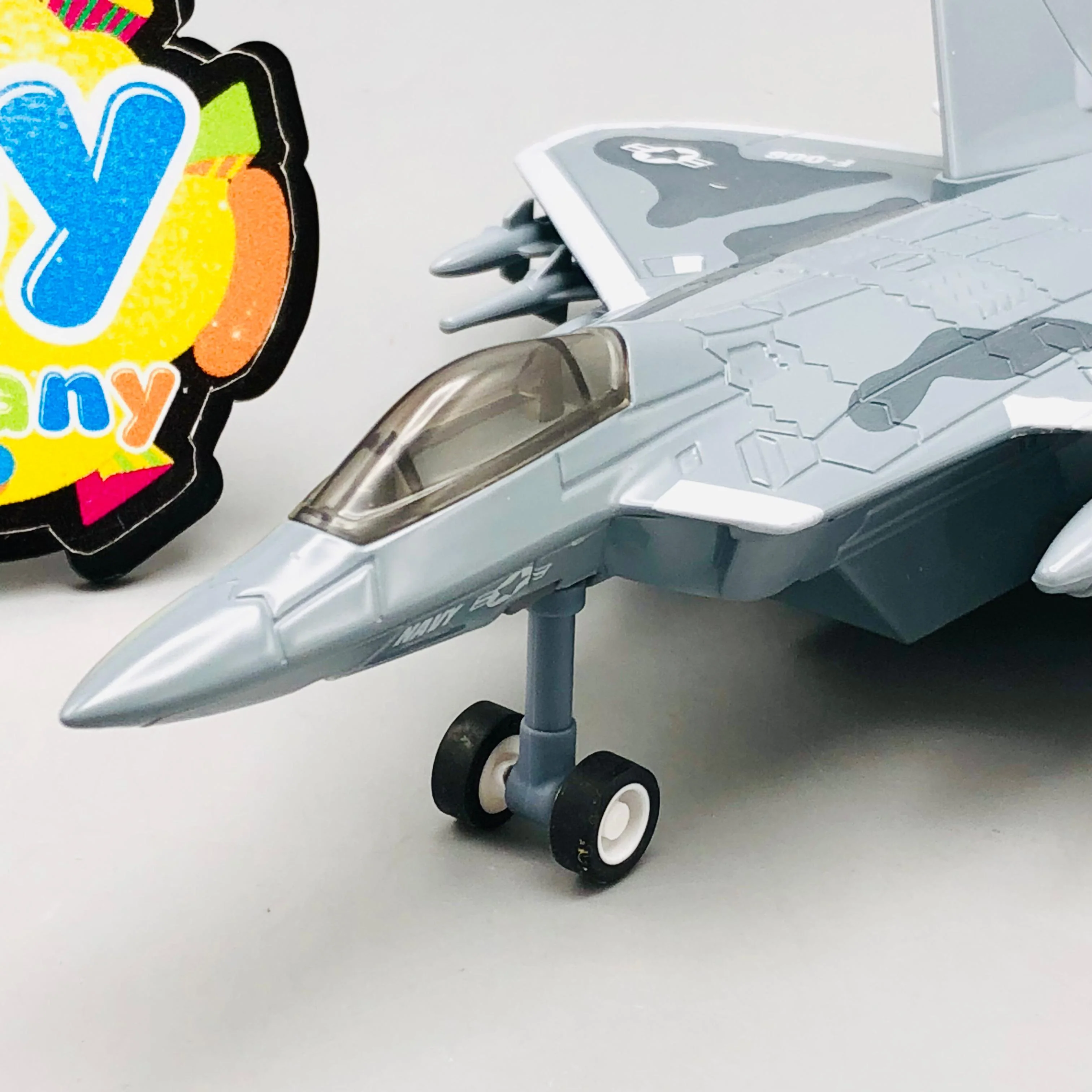 1:400 Diecast Pullback F-006 Fighter Jet Model - 1Pc - Image 4