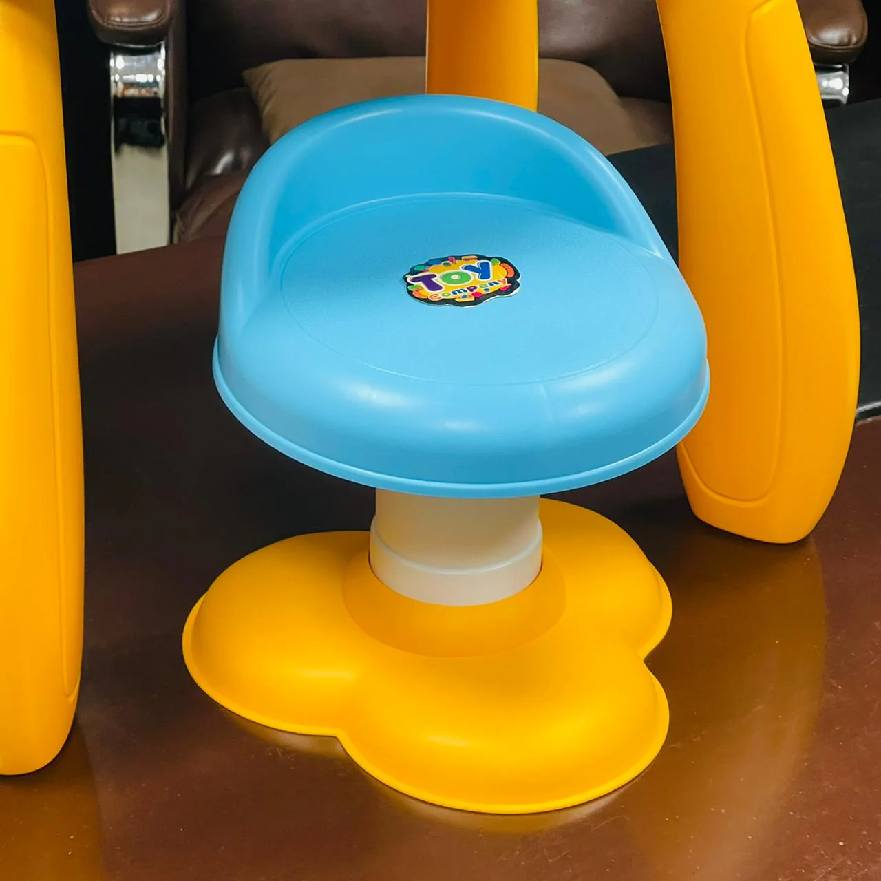 Multi-functional Kids Projection Painting Table With Stool - Image 5